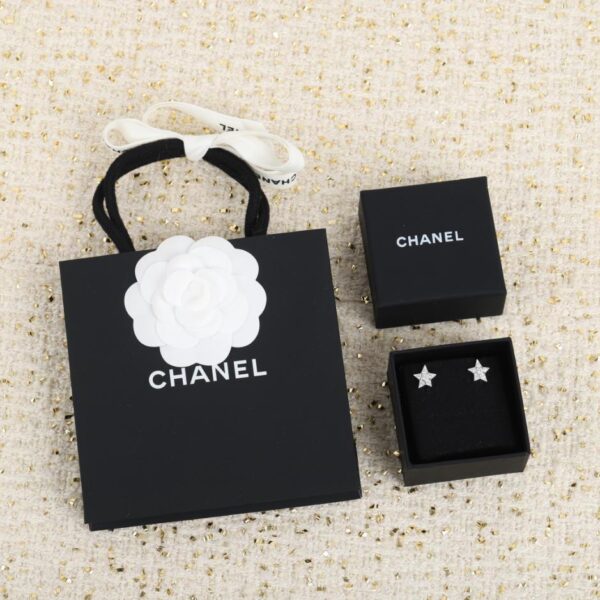 réplica,joyas,joyería,1:1,replica,fake,lujo,barato Boutique / Disponemos de versiones personalizables con oro auténtico y diamantes. También disponemos de una versión en plata de ley de primera calidad y finamente elaborada (XLZR4).