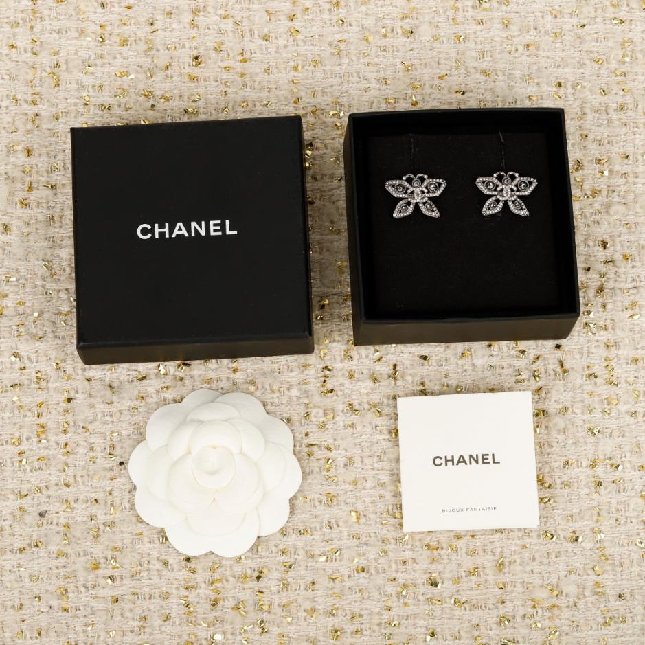 réplica,joyas,joyería,1:1,replica,fake,lujo,barato réplica,joyas,joyería,1:1,replica,fake,lujo,barato Boutique / Pendientes Chanel con mariposa calada y doble C (BE1ZX)