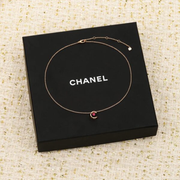 réplica,joyas,joyería,1:1,replica,fake,lujo,barato Boutique / Broche de camelia con estrella de cinco puntas en forma de corazón de Chanel: disponible en oro y plata, talla 25 (RG752)