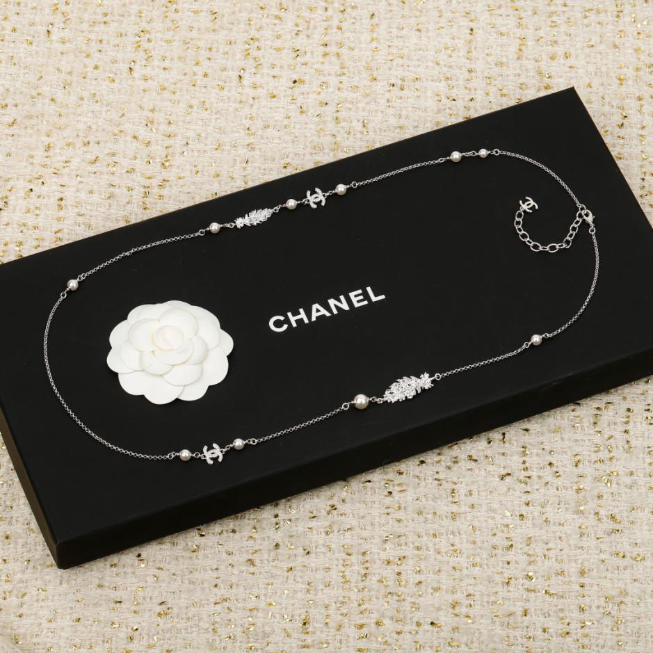 réplica,joyas,joyería,1:1,replica,fake,lujo,barato réplica,joyas,joyería,1:1,replica,fake,lujo,barato Boutique / Collar de plumas de Chanel (XQHKN)
