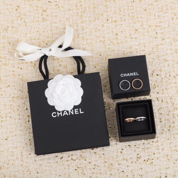 réplica,joyas,joyería,1:1,replica,fake,lujo,barato Boutique / Cadena de cintura con lazo de cuero negro Chanel (JR3ZO)