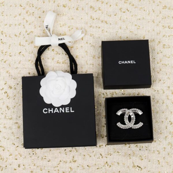 réplica,joyas,joyería,1:1,replica,fake,lujo,barato Boutique / Broche Doble C de Chanel (H2ZIL)