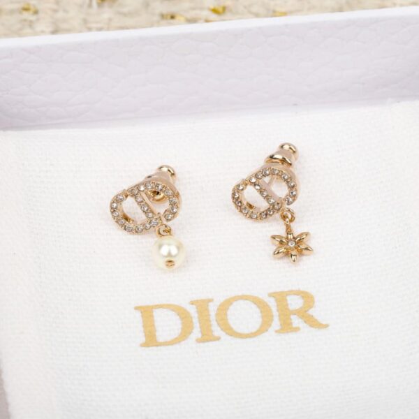 réplica,joyas,joyería,1:1,replica,fake,lujo,barato Pendientes de cuentas Dior CD (O3LMK)