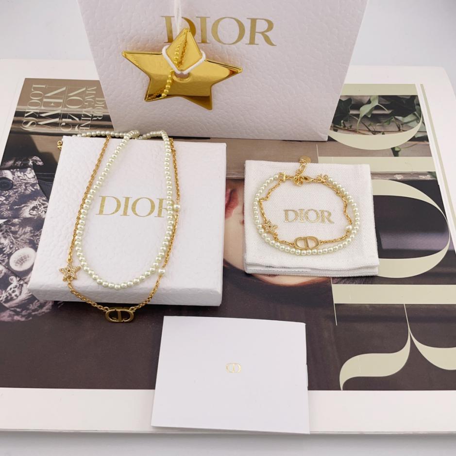 réplica,joyas,joyería,1:1,replica,fake,lujo,barato réplica,joyas,joyería,1:1,replica,fake,lujo,barato Collar de doble capa con perla y estrella CD de Dior (talla 7XWL)