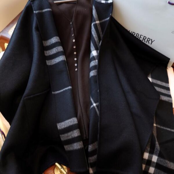 réplica,joyas,joyería,1:1,replica,fake,lujo,barato Capa de cuadros con capucha de invierno de Burberry, 100 % cachemira (AYI5J)