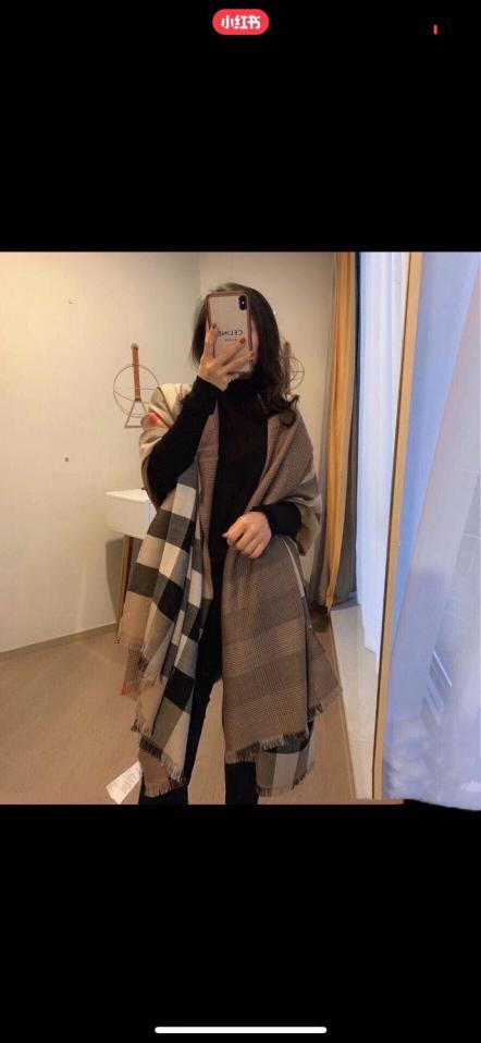 réplica,joyas,joyería,1:1,replica,fake,lujo,barato réplica,joyas,joyería,1:1,replica,fake,lujo,barato Chal reversible de Burberry (VDT30)