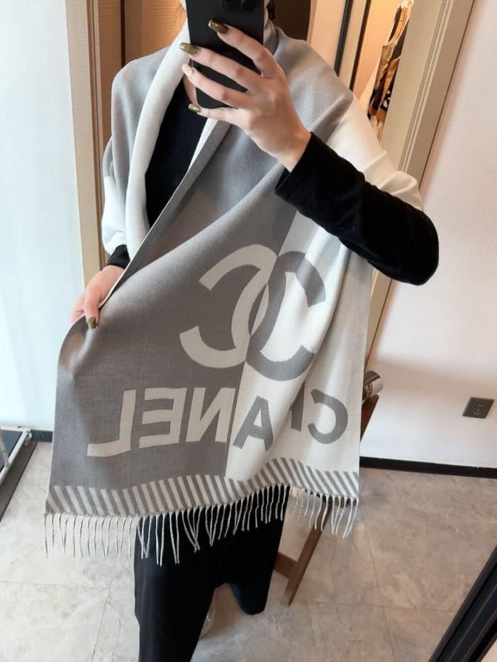 réplica,joyas,joyería,1:1,replica,fake,lujo,barato réplica,joyas,joyería,1:1,replica,fake,lujo,barato Nueva colección de bufandas clásicas Otoño/Invierno de Chanel (DSNXU)