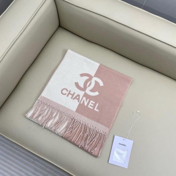 réplica,joyas,joyería,1:1,replica,fake,lujo,barato Bufanda reversible con bloques de color de Chanel (A3L7Z)