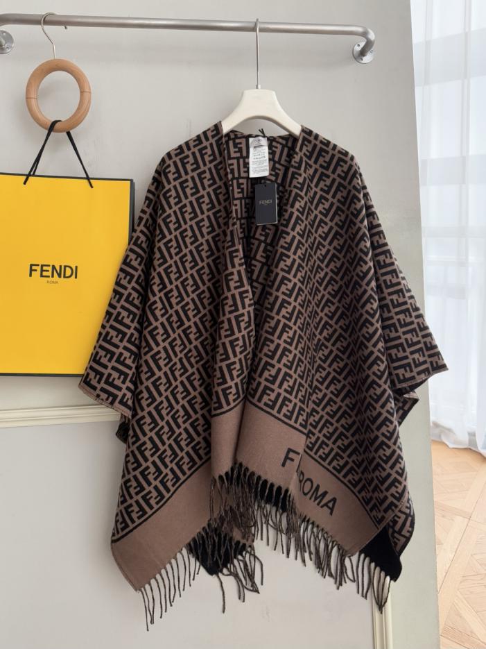 réplica,joyas,joyería,1:1,replica,fake,lujo,barato réplica,joyas,joyería,1:1,replica,fake,lujo,barato Capa de mezcla de lana y cachemira con monograma FENDI (L76X2)