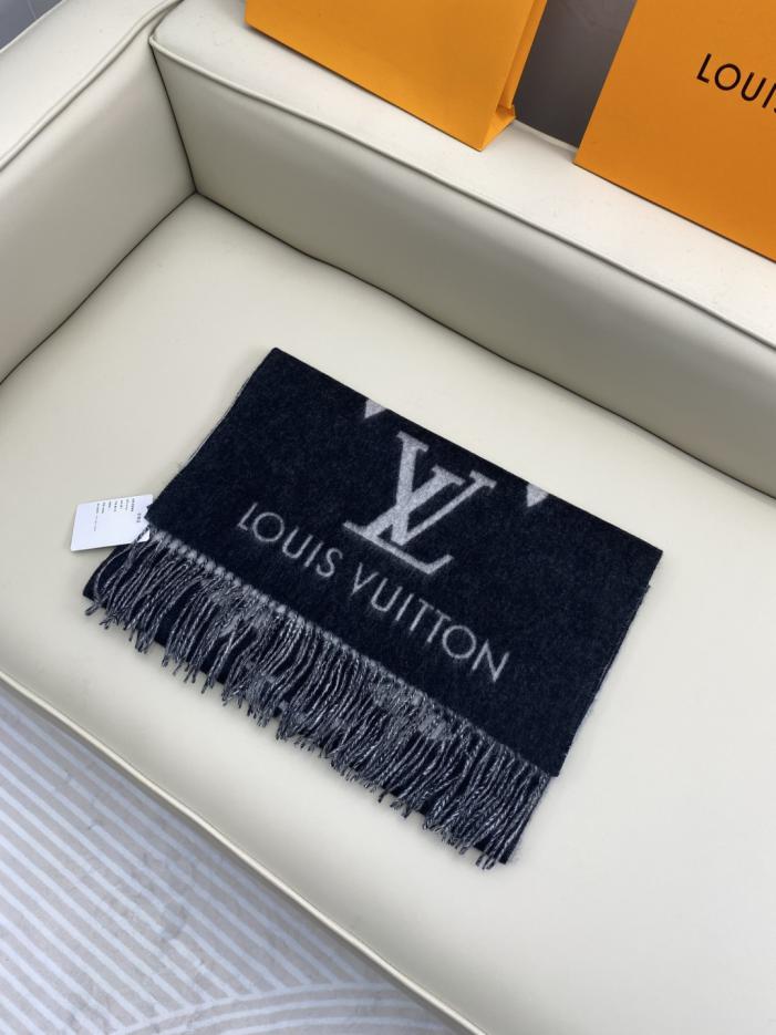 réplica,joyas,joyería,1:1,replica,fake,lujo,barato réplica,joyas,joyería,1:1,replica,fake,lujo,barato Chal/bufanda reversible LV, 100 % cachemira, Reikiavik, estampado floral y monograma LV (9TZ0G)