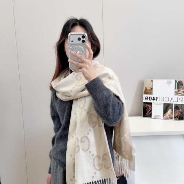 réplica,joyas,joyería,1:1,replica,fake,lujo,barato Bufanda de lana y seda con letras estilo Gucci (05N8W)