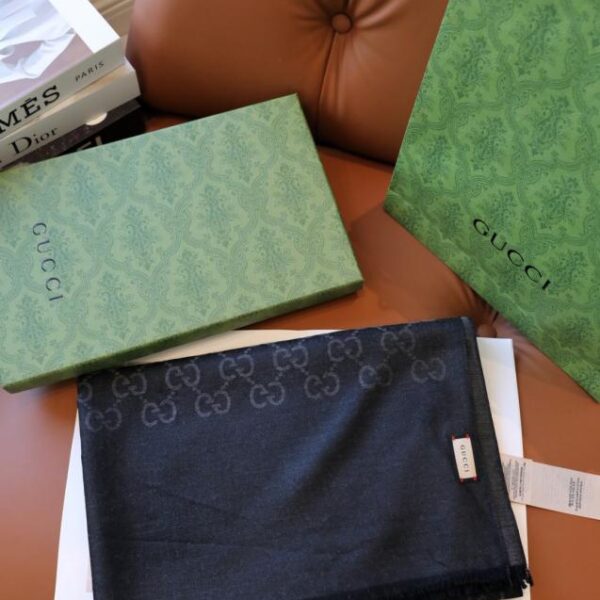 réplica,joyas,joyería,1:1,replica,fake,lujo,barato Elegante bufanda larga de cachemir y seda jacquard bicolor de Gucci (16 TKM)