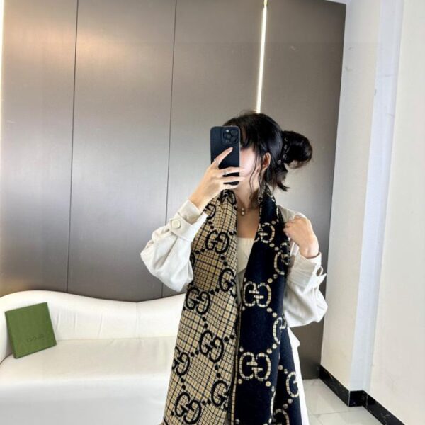 réplica,joyas,joyería,1:1,replica,fake,lujo,barato Bufanda de lana jacquard de doble cara con estampado GG (EYLVD)