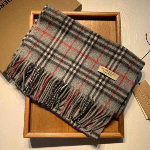 réplica,joyas,joyería,1:1,replica,fake,lujo,barato Bufanda de polar acolchada de Burberry (B2UD9)