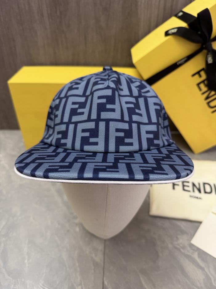 réplica,joyas,joyería,1:1,replica,fake,lujo,barato réplica,joyas,joyería,1:1,replica,fake,lujo,barato Gorra de béisbol Fendi original hecha a medida con visera plana, un estilo clásico que siempre se vende en las tiendas (H6YTS1).
