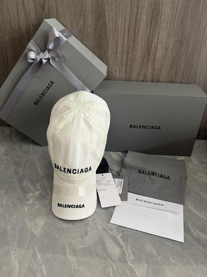 réplica,joyas,joyería,1:1,replica,fake,lujo,barato réplica,joyas,joyería,1:1,replica,fake,lujo,barato Gorra de béisbol Balenciaga con doble logotipo bordado (9712Y9) – Versión de compra por encargo.