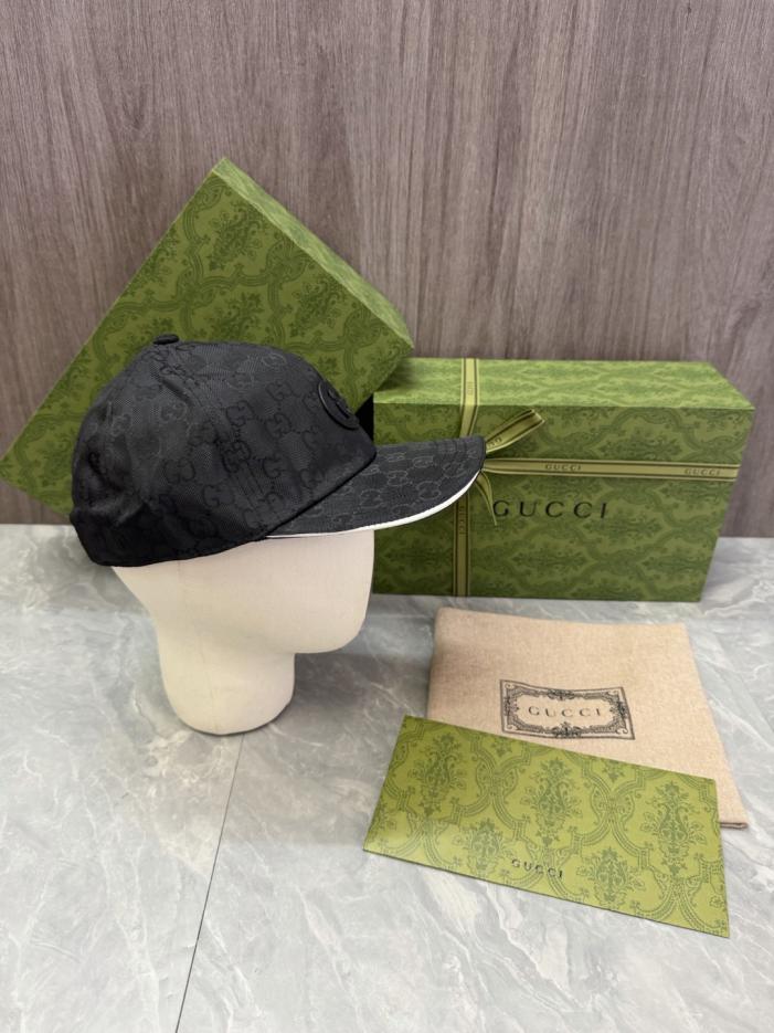 réplica,joyas,joyería,1:1,replica,fake,lujo,barato réplica,joyas,joyería,1:1,replica,fake,lujo,barato Gorra de béisbol GUCCI, lona clásica con monograma GG y etiqueta de cuero (grabada con «G(3DAKQZ)»).