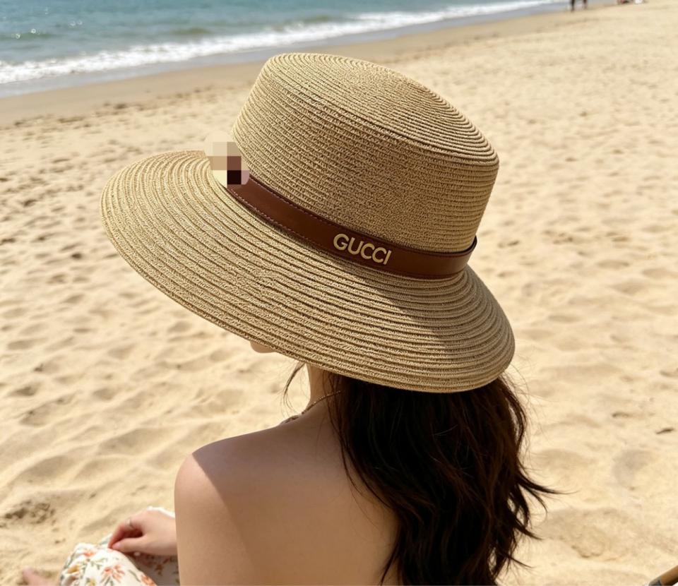 réplica,joyas,joyería,1:1,replica,fake,lujo,barato réplica,joyas,joyería,1:1,replica,fake,lujo,barato Sombrero de paja estilo francés clásico con letras metálicas de Gucci (K1IC10)