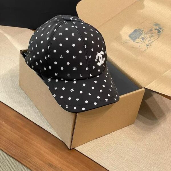 réplica,joyas,joyería,1:1,replica,fake,lujo,barato Esta gorra de béisbol de lunares de Chanel (EQHZAJ)