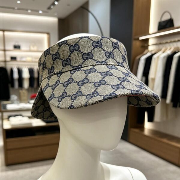 réplica,joyas,joyería,1:1,replica,fake,lujo,barato Gorra de sol con visera y monograma clásico de Gucci (VTMI7T)