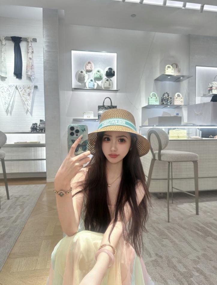 réplica,joyas,joyería,1:1,replica,fake,lujo,barato réplica,joyas,joyería,1:1,replica,fake,lujo,barato Sombrero de paja Dior, sombrero de copa calado (MTAMXD)