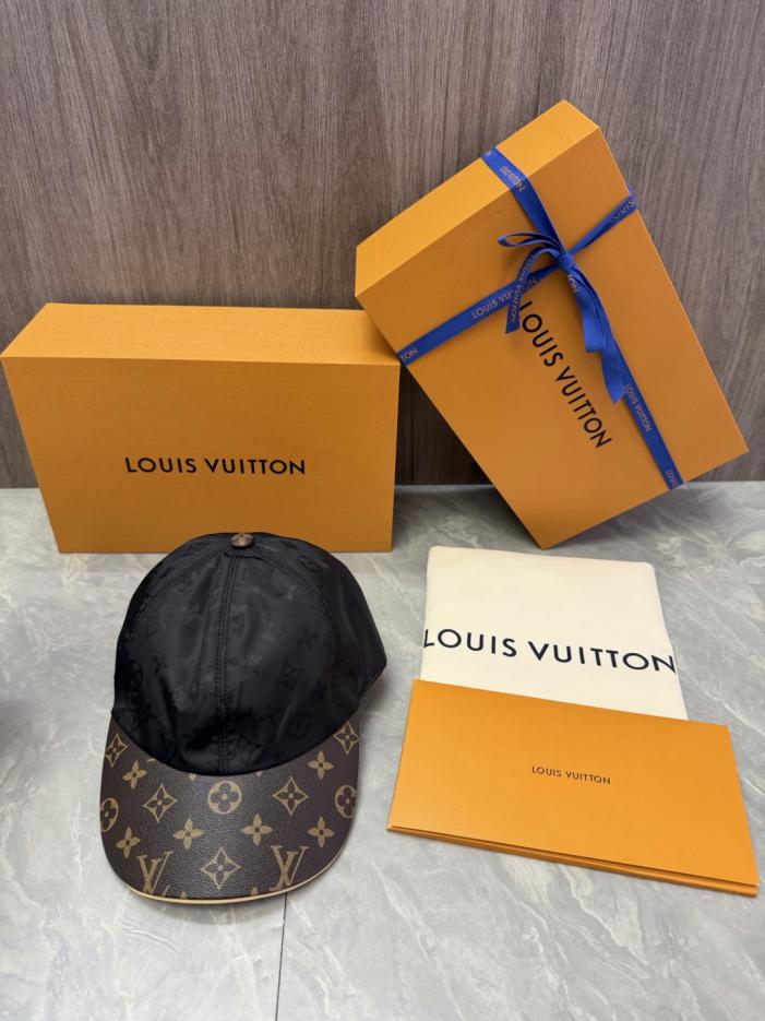 réplica,joyas,joyería,1:1,replica,fake,lujo,barato réplica,joyas,joyería,1:1,replica,fake,lujo,barato Gorra de béisbol Louis Vuitton nueva (4T8BKU)