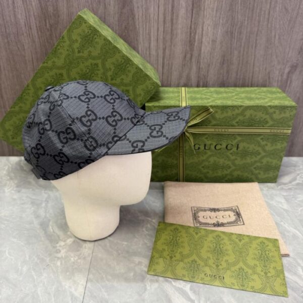 réplica,joyas,joyería,1:1,replica,fake,lujo,barato Gorra de béisbol GUCCI (con el logotipo «GUCC(X1VNN8)» grabado en relieve)