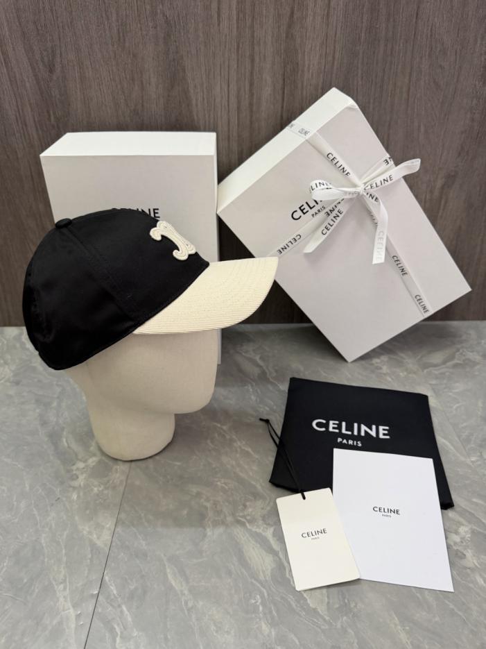 réplica,joyas,joyería,1:1,replica,fake,lujo,barato réplica,joyas,joyería,1:1,replica,fake,lujo,barato Diseño exclusivo de CELINE. El cuerpo del sombrero está confeccionado en sarga de algodón y el ala en pana. Luce el logotipo tridimensional de la doble C del Triunfo bordado (SS1TLU).
