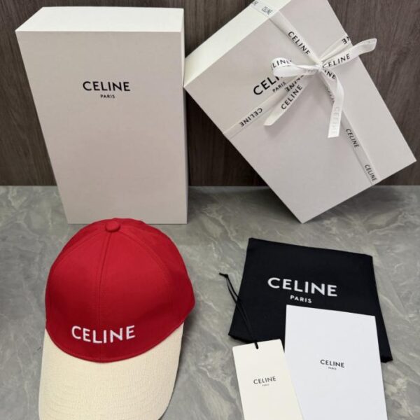 réplica,joyas,joyería,1:1,replica,fake,lujo,barato Diseño exclusivo de CELINE. El nombre de la marca CELINE (3GTMAZ) está bordado en tres dimensiones en la parte delantera del sombrero.