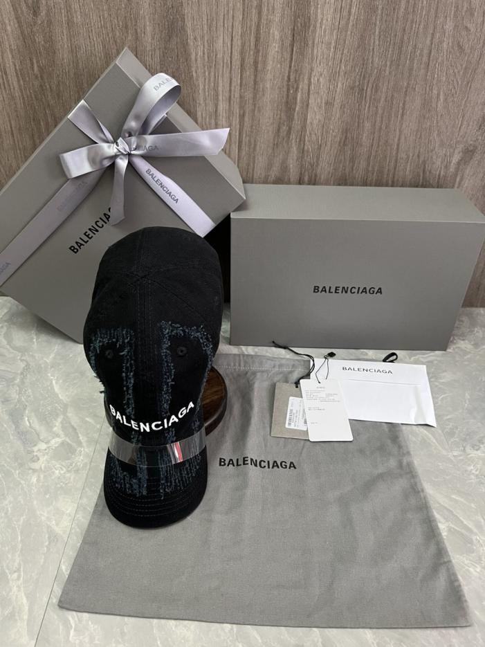 réplica,joyas,joyería,1:1,replica,fake,lujo,barato réplica,joyas,joyería,1:1,replica,fake,lujo,barato Gorra de béisbol Balenciaga (versión para agentes de compras), con el logotipo de Balenciaga (OYQAQL) bordado en la parte delantera.