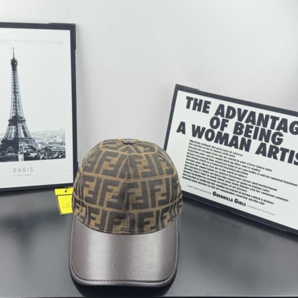 réplica,joyas,joyería,1:1,replica,fake,lujo,barato Gorra de béisbol Fendi New Original con estampado de doble F (5MS6JJ)