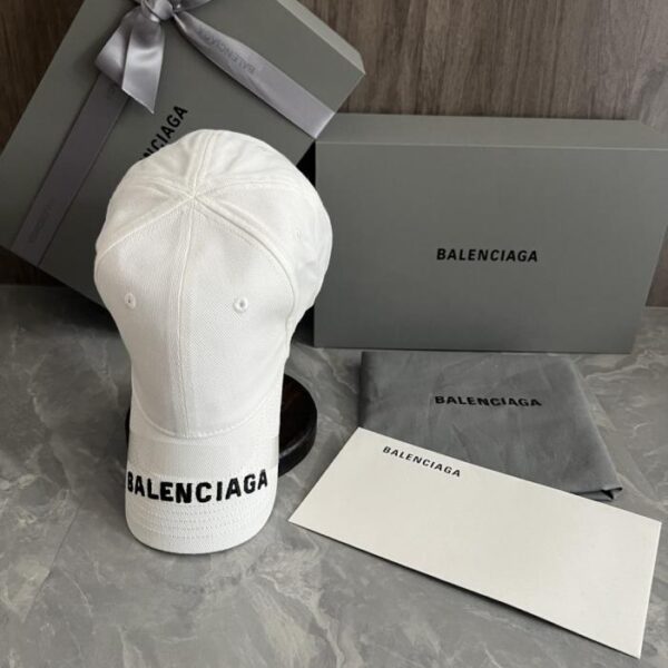 réplica,joyas,joyería,1:1,replica,fake,lujo,barato Gorra de béisbol Balenciaga (versión para agentes de compras), con el logotipo de Balenciaga bordado (JHKVZH) en la parte delantera.