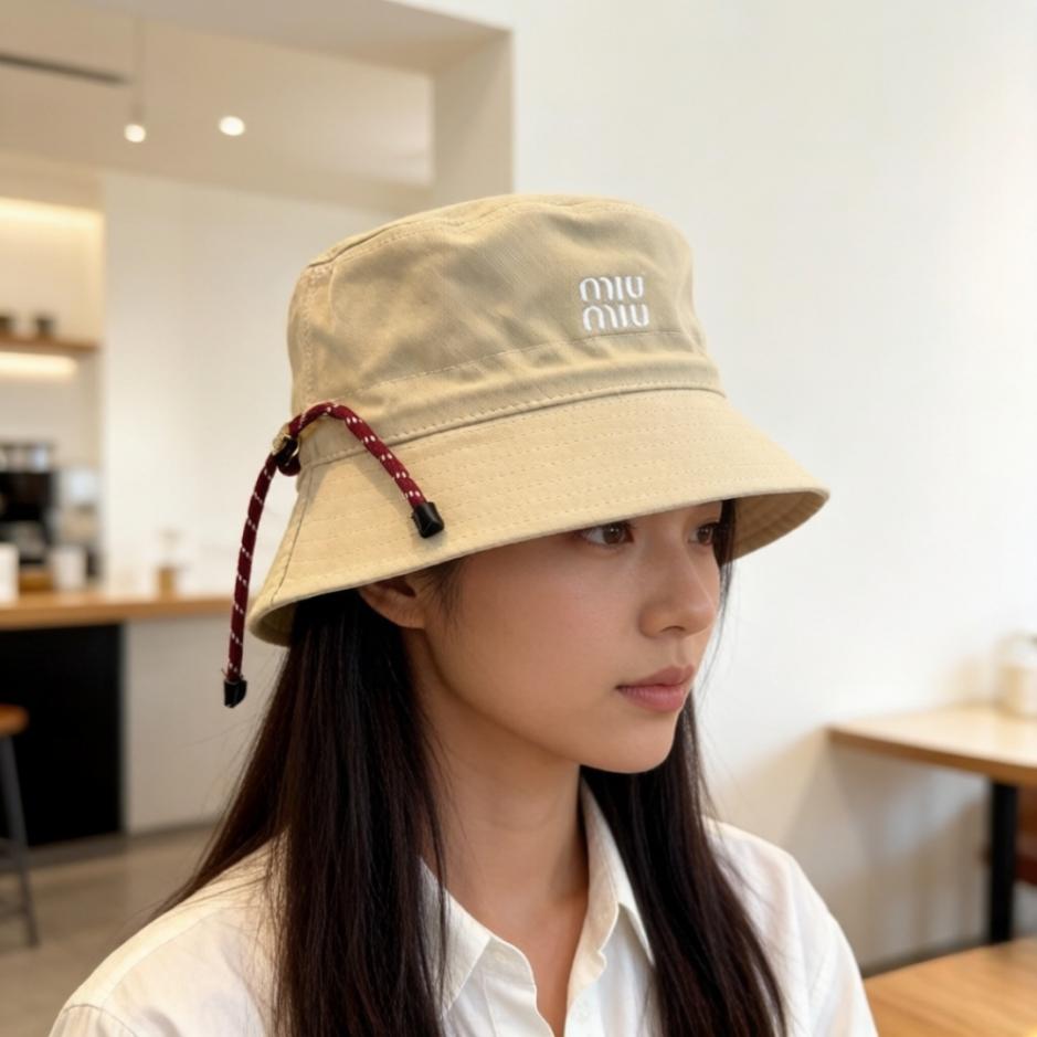 réplica,joyas,joyería,1:1,replica,fake,lujo,barato réplica,joyas,joyería,1:1,replica,fake,lujo,barato Gorro de pescador MiuMiu, de lona, novedad oficial, unisex (62OD2C)