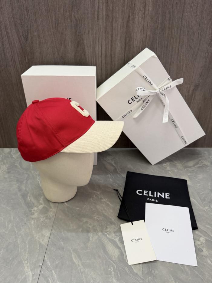 réplica,joyas,joyería,1:1,replica,fake,lujo,barato réplica,joyas,joyería,1:1,replica,fake,lujo,barato Diseño exclusivo de CELINE. El cuerpo del sombrero está confeccionado en sarga de algodón y el ala en pana (4MUMKU).