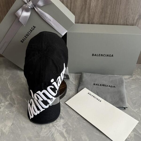 réplica,joyas,joyería,1:1,replica,fake,lujo,barato Gorra de béisbol Balenciaga (ZNWF1S) – Adquirida a través de un intermediario.