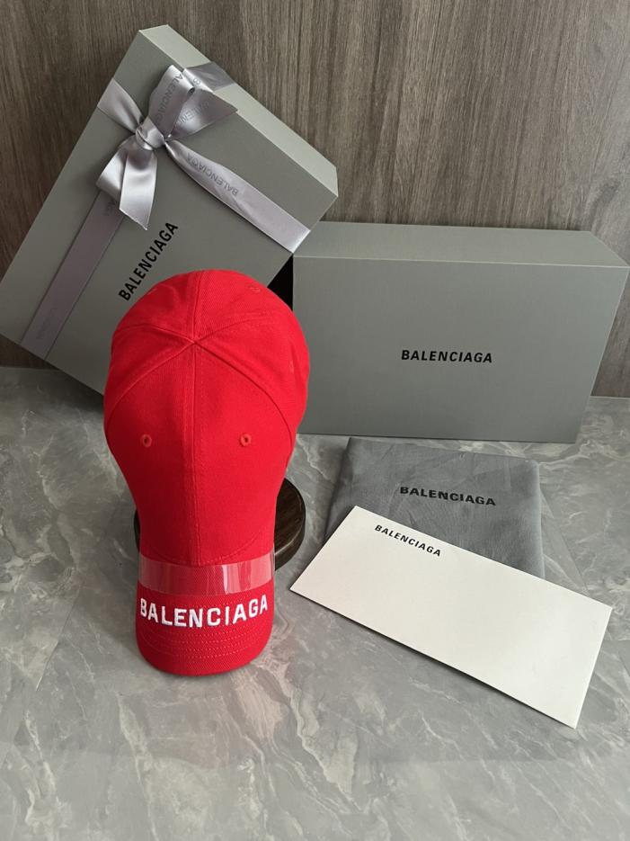 réplica,joyas,joyería,1:1,replica,fake,lujo,barato réplica,joyas,joyería,1:1,replica,fake,lujo,barato Gorra de béisbol Balenciaga (CB7WDX) – comprada a través de un intermediario.