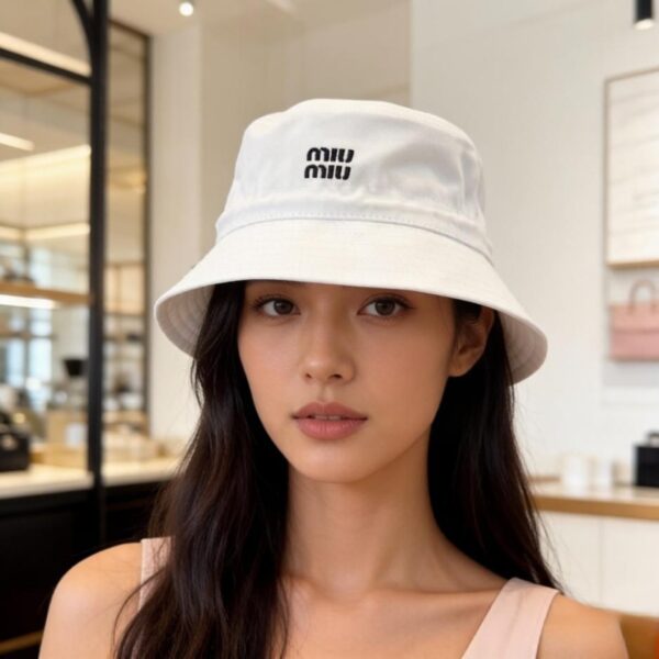 réplica,joyas,joyería,1:1,replica,fake,lujo,barato Gorro de pescador MiuMiu, de lona, ​​novedad oficial, unisex (UHXUVZ)