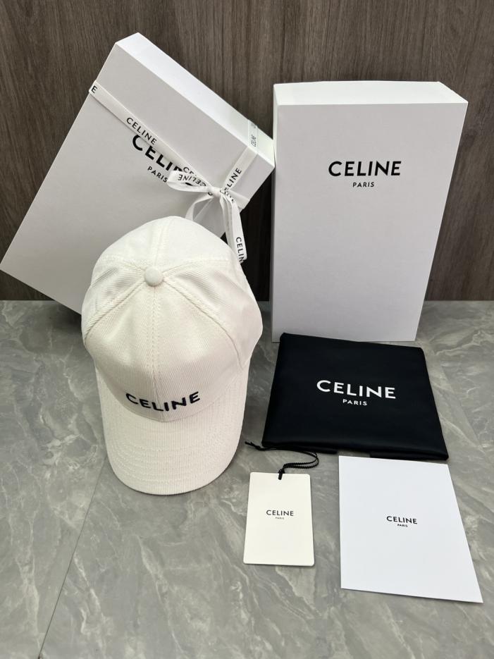réplica,joyas,joyería,1:1,replica,fake,lujo,barato réplica,joyas,joyería,1:1,replica,fake,lujo,barato Gorra de béisbol CELINE Original Custom Cotton Velvet con aplique de logotipo (EKE6T2) – Mismo estilo que en el sitio web oficial