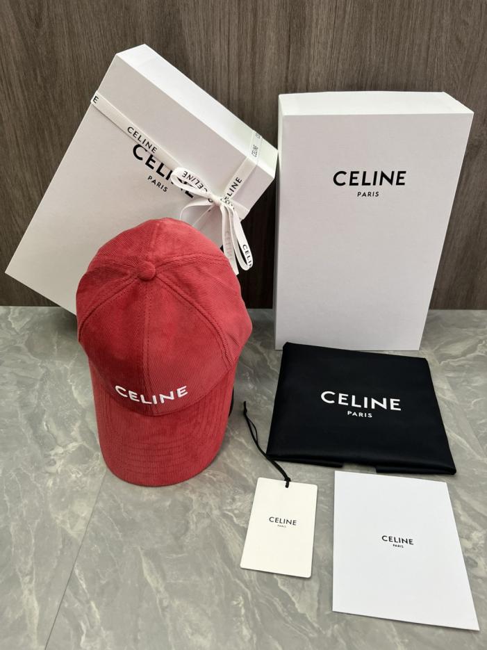 réplica,joyas,joyería,1:1,replica,fake,lujo,barato réplica,joyas,joyería,1:1,replica,fake,lujo,barato Gorra de béisbol CELINE Original Custom Cotton Velvet con aplique de logotipo (O7E9OH) – Mismo estilo que en el sitio web oficial