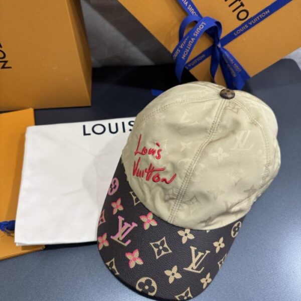 réplica,joyas,joyería,1:1,replica,fake,lujo,barato Última gorra de béisbol de Louis Vuitton (KWV74L)