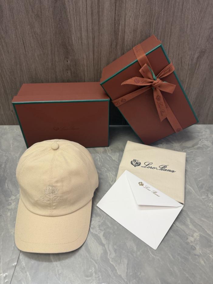réplica,joyas,joyería,1:1,replica,fake,lujo,barato réplica,joyas,joyería,1:1,replica,fake,lujo,barato Gorra de béisbol Loro Piana Storm System (M2D7C4)