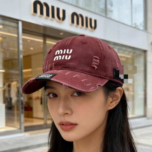 réplica,joyas,joyería,1:1,replica,fake,lujo,barato Gorra rasgada de MiuMiu (H1D842)