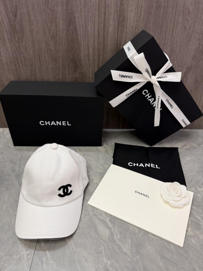 réplica,joyas,joyería,1:1,replica,fake,lujo,barato réplica,joyas,joyería,1:1,replica,fake,lujo,barato Gorra de béisbol personalizada original de CHANEL (AASDOR)