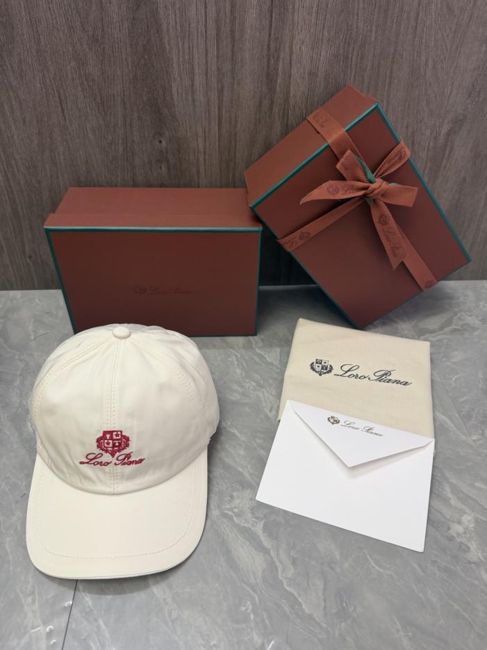 réplica,joyas,joyería,1:1,replica,fake,lujo,barato réplica,joyas,joyería,1:1,replica,fake,lujo,barato Gorra de béisbol Loro Piana Storm System (JL2M1R)