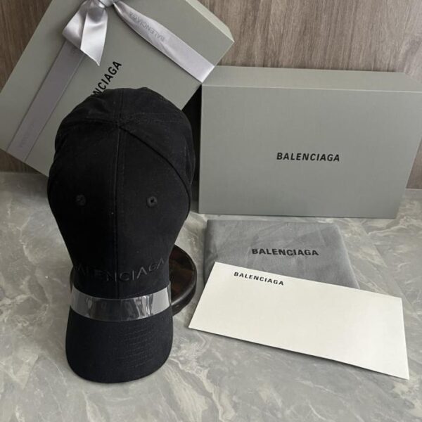 réplica,joyas,joyería,1:1,replica,fake,lujo,barato Gorra de béisbol Balenciaga (versión de importación para venta al por menor) con el logotipo de Balenciaga bordado en la parte delantera (B5NUQL).