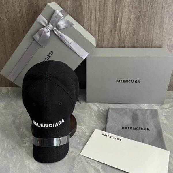 réplica,joyas,joyería,1:1,replica,fake,lujo,barato Gorra de béisbol Balenciaga (versión para agentes de compras), con el logotipo de Balenciaga bordado (3ADZUG) en la parte delantera.