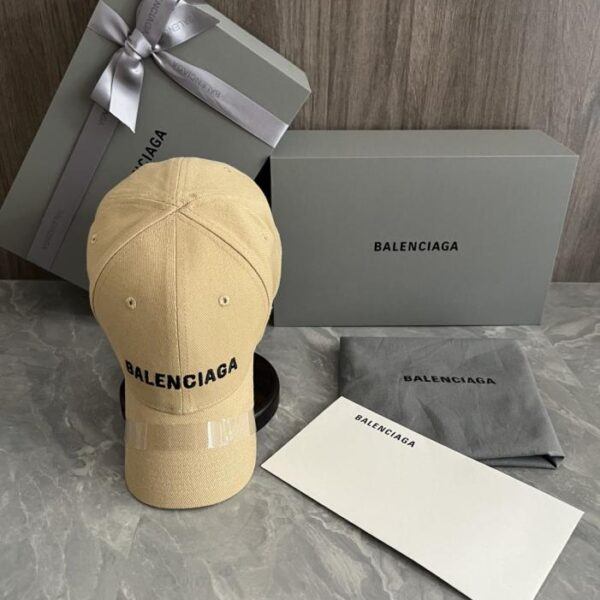 réplica,joyas,joyería,1:1,replica,fake,lujo,barato Gorra de béisbol Balenciaga (importación minorista), con el logotipo de Balenciaga bordado en la parte delantera (1XZV5V).