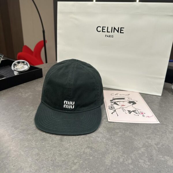 réplica,joyas,joyería,1:1,replica,fake,lujo,barato Gorra de béisbol retro MiuMiu | Visera corta + acabado desgastado (0LDRTO)