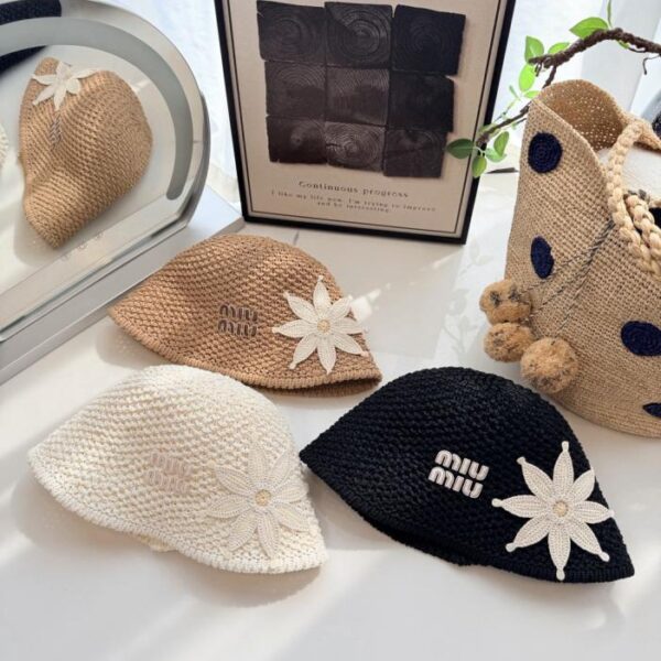 réplica,joyas,joyería,1:1,replica,fake,lujo,barato Gorro de pescador de ganchillo hecho a mano de Miu Miu (F3VRK4)