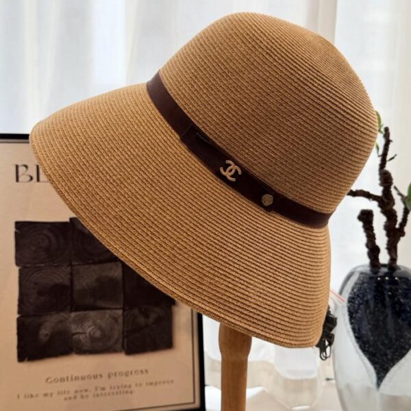 réplica,joyas,joyería,1:1,replica,fake,lujo,barato Sombrero de pescador de paja de Chanel, hecho de rafia (QGULWZ).